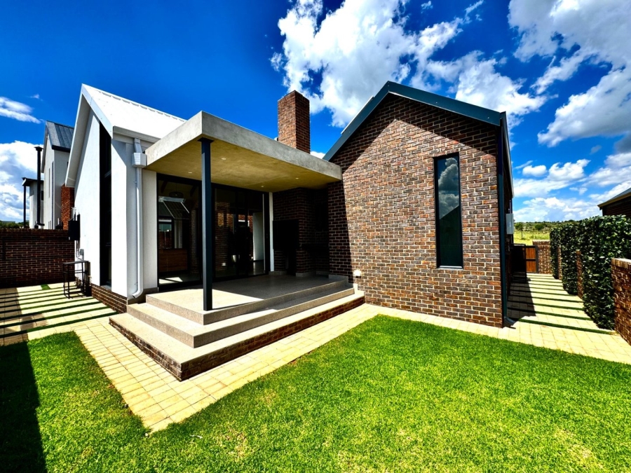 3 Bedroom Property for Sale in Helderzicht Eco Estate North West